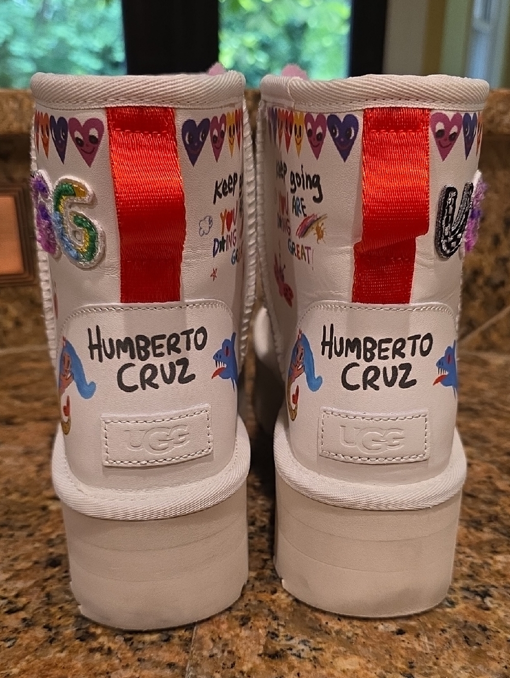 UGG Platform Pop Sketch Boot By Humberto Cruz - SZ 9 - Picture 13 of 13
